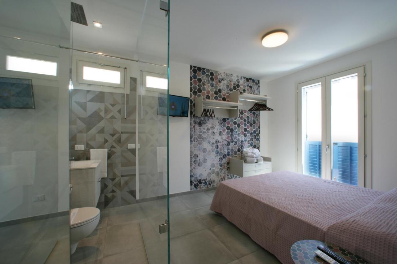 Itaca E Medea - Appartamenti Con Idromassaggio In Terrazza San Vito Lo Capo Extérieur photo