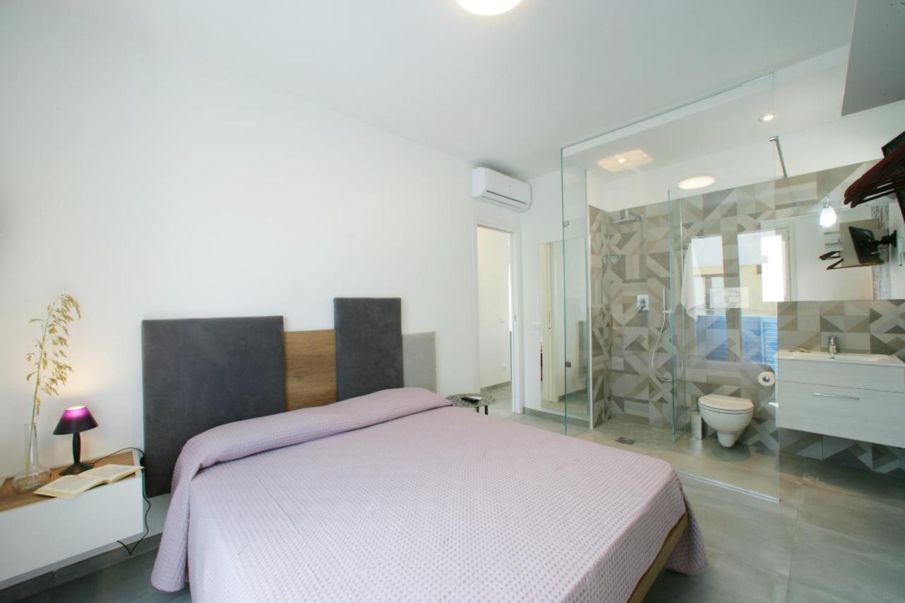Itaca E Medea - Appartamenti Con Idromassaggio In Terrazza San Vito Lo Capo Extérieur photo