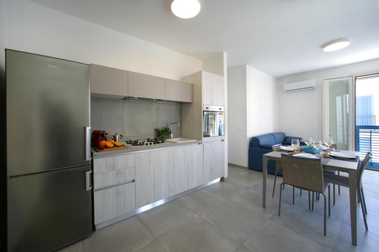 Itaca E Medea - Appartamenti Con Idromassaggio In Terrazza San Vito Lo Capo Extérieur photo