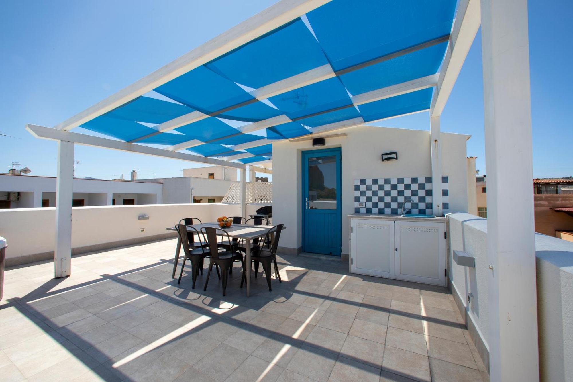 Itaca E Medea - Appartamenti Con Idromassaggio In Terrazza San Vito Lo Capo Extérieur photo